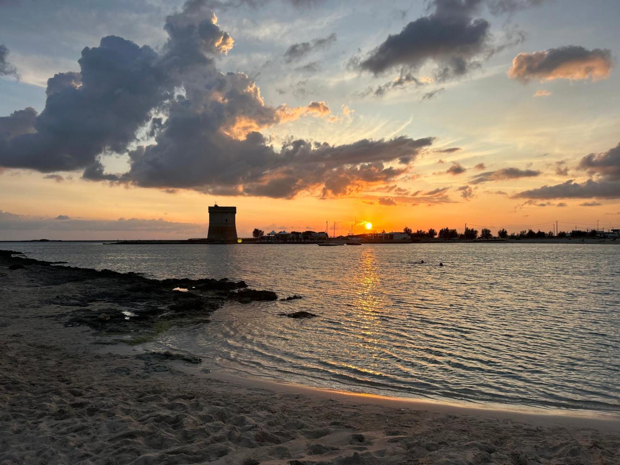 Salento Casa Vacanza Il Focolare Torchiarolo Exteriér fotografie